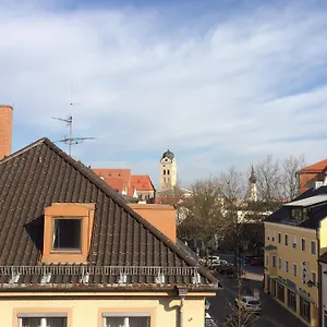 Arooma Hotel